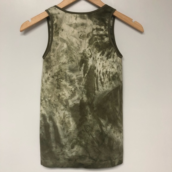 Athleta fitted Green Tie Dye Tank Top Size Medium - Picture 3 of 3